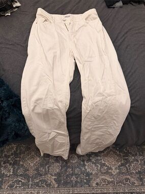 Zara Wide-Leg Cream Flare Jeans